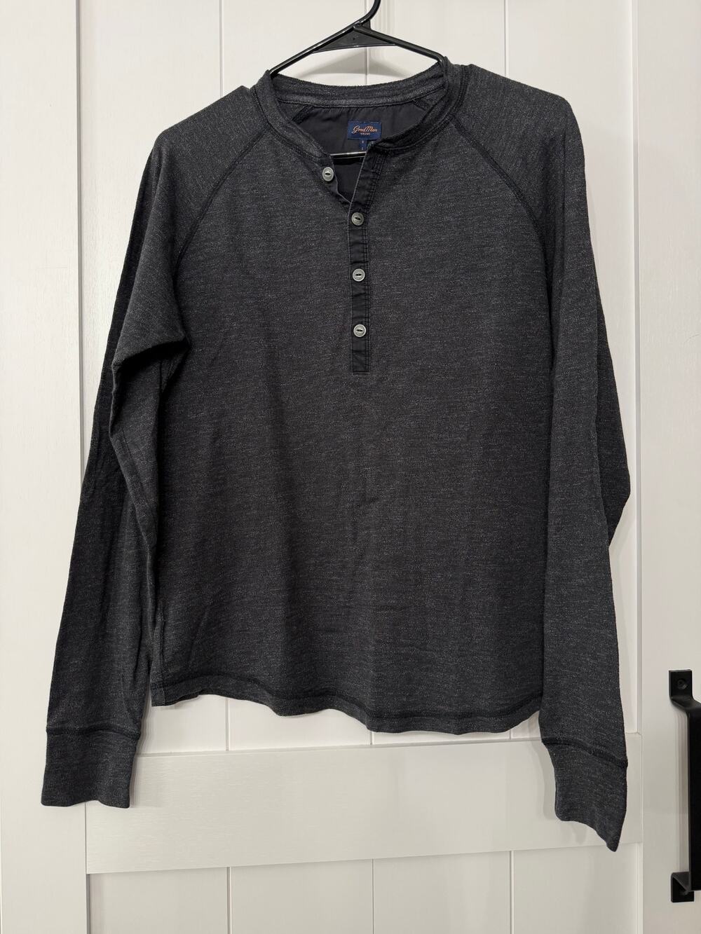 GOOD MAN BRAND legend henley in charcoal sz S